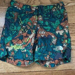 The North Face big foot board shorts